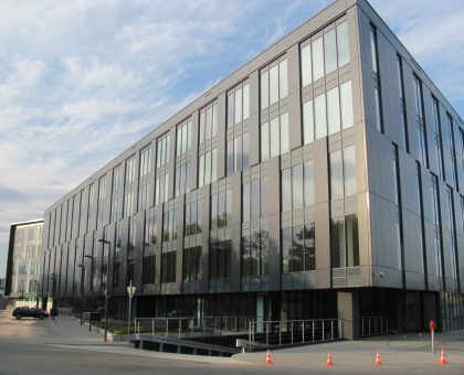 SKALAR OFFICE CENTER, POZNAŃ, Conseil sur la façade en aluminium - verre